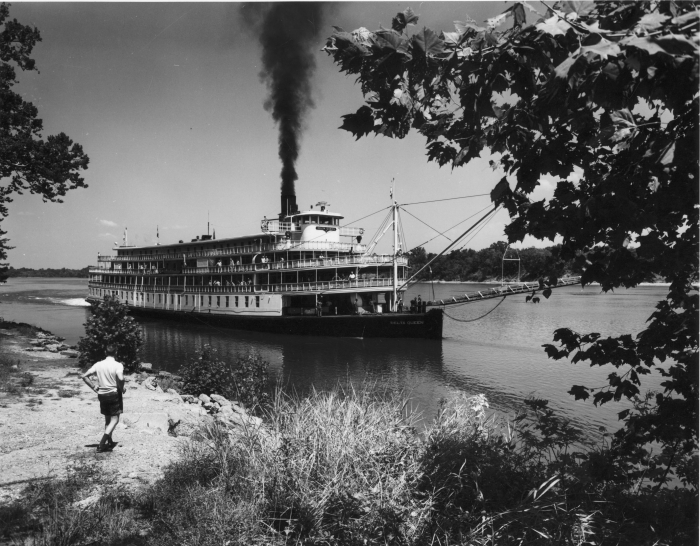 Black and White Photo of the Delta Queen on the Tennessee River, 1945